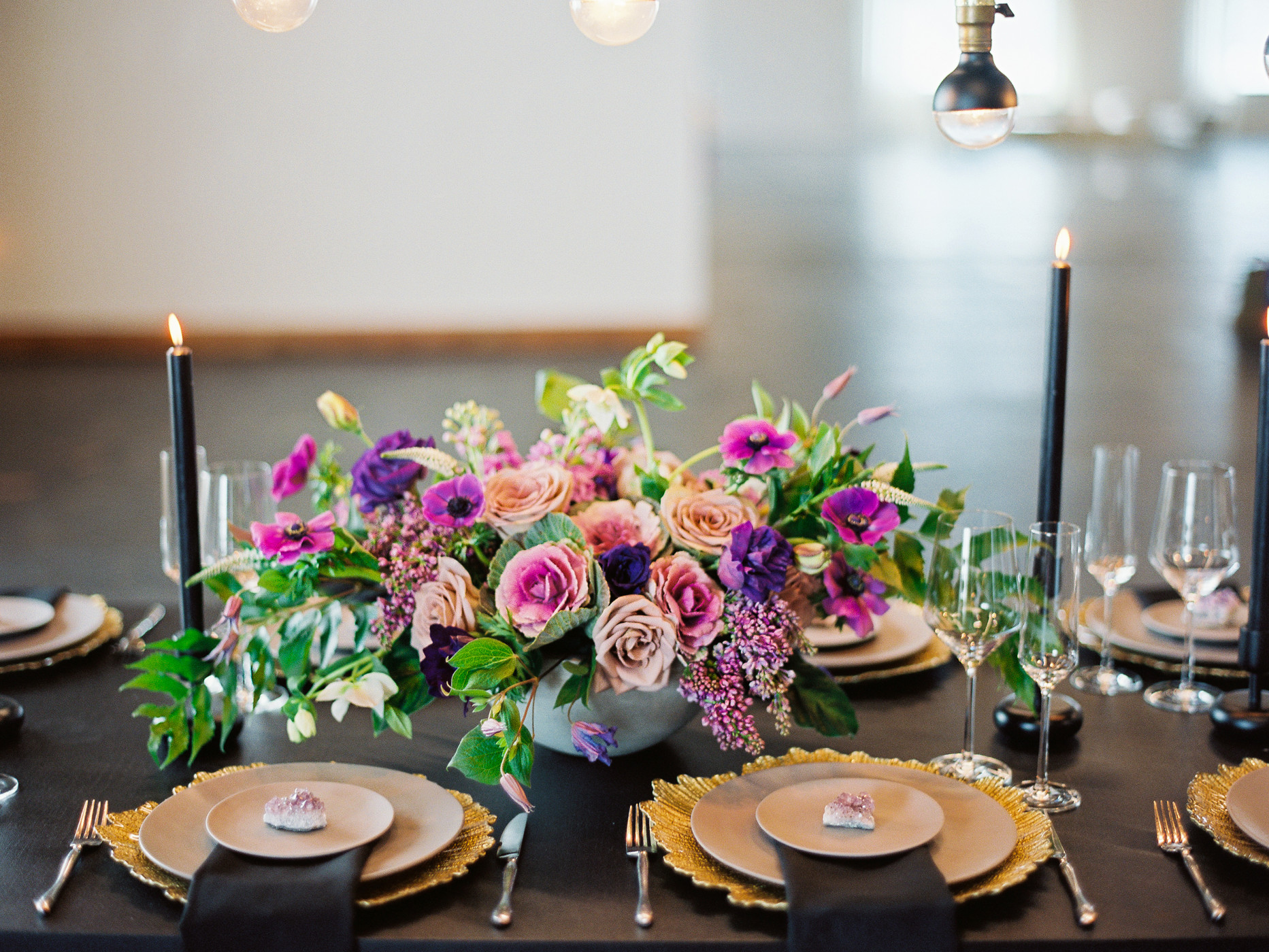 purple and gold table decor