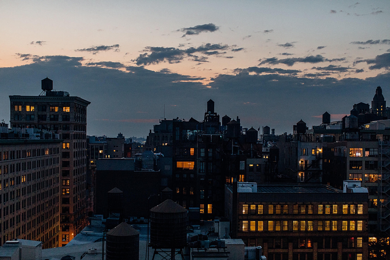 10 New York City Wedding venues charm sunset skyline