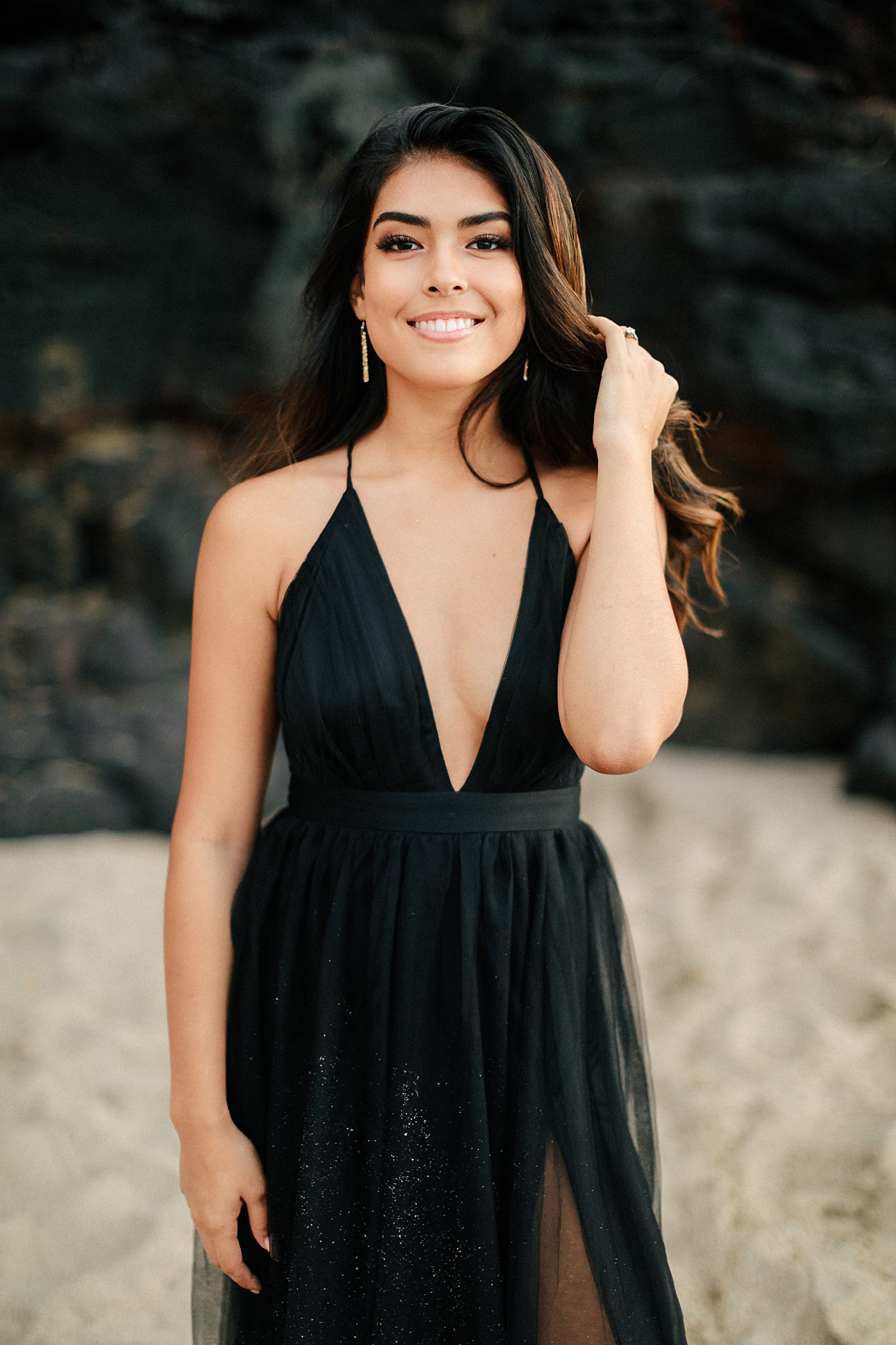 Hawaii engagement idea black dress beach