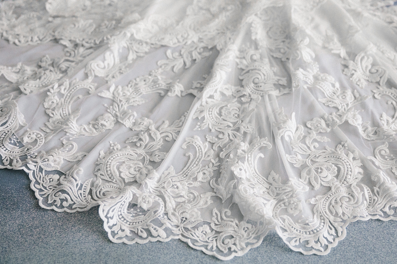 wedding dress lace