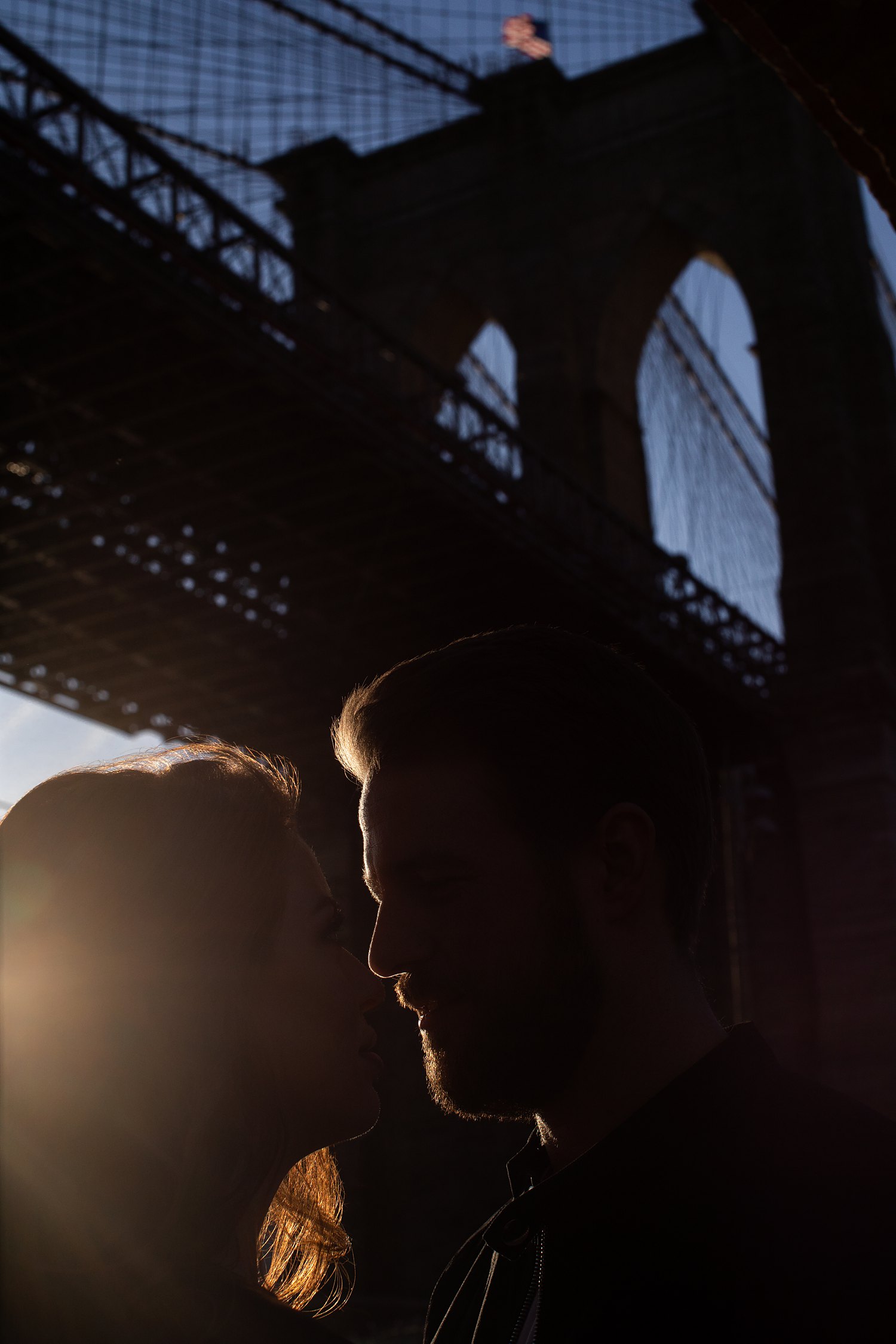 Brooklyn Bridge and manhattan, New York Engagement Session