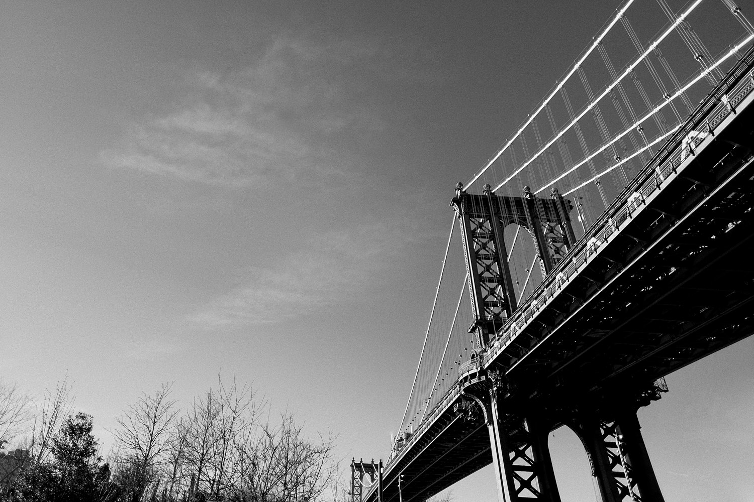 Manhattan bridge tower NYC black and white